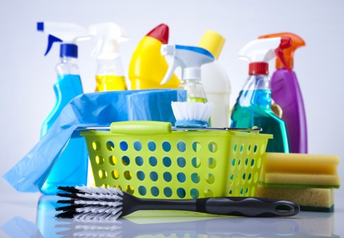Deep cleaning service for a Kentishtown home kitchen