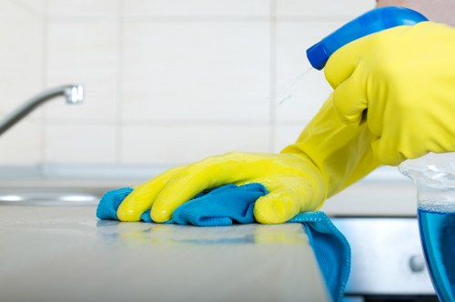 Desk, kitchen, and washroom cleaning for Kentishtown businesses